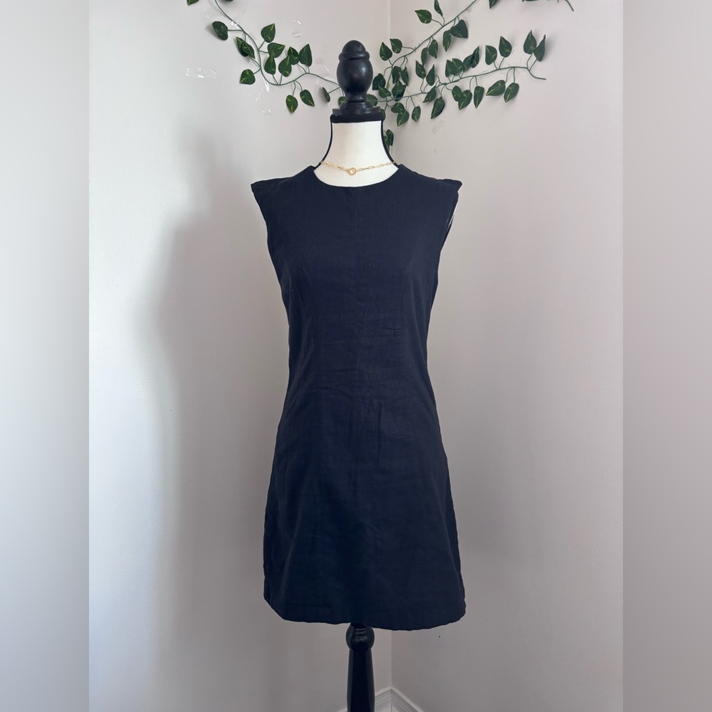 Abercrombie and Fitch | Cap Sleeve Fitted Dress | Size S | Black, Open Back